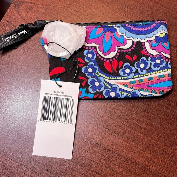 Vera Bradley Accessories - Vera Bradley zip id case‎